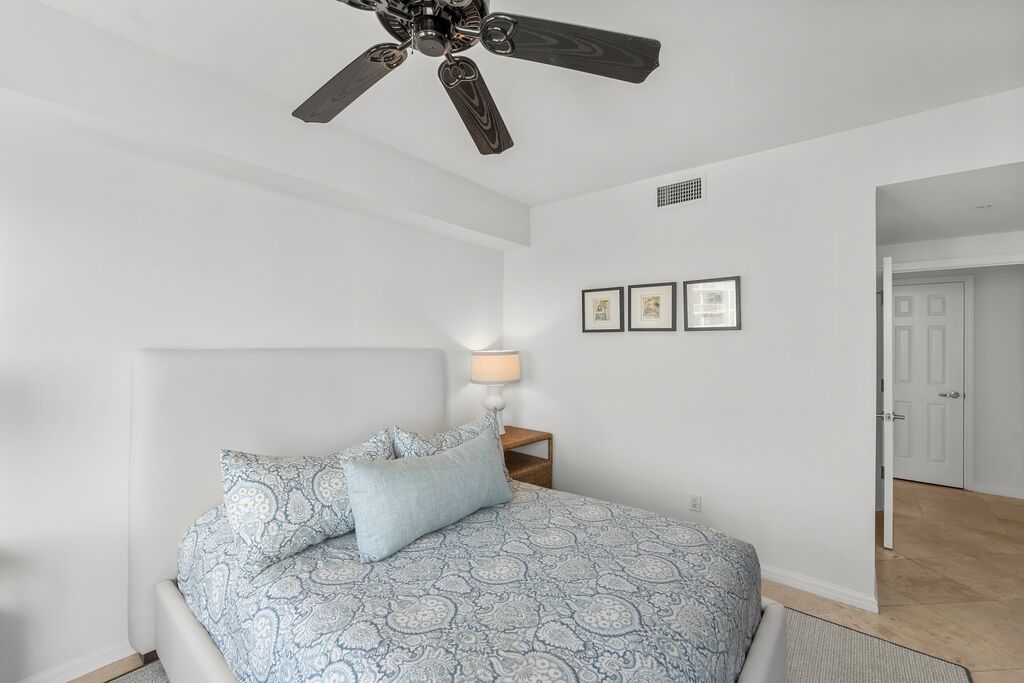 3 Condominium vacation rental located in Destin 1