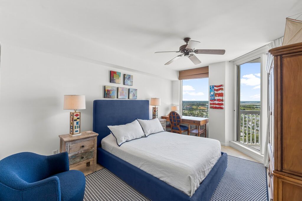 3 Condominium vacation rental located in Destin 1