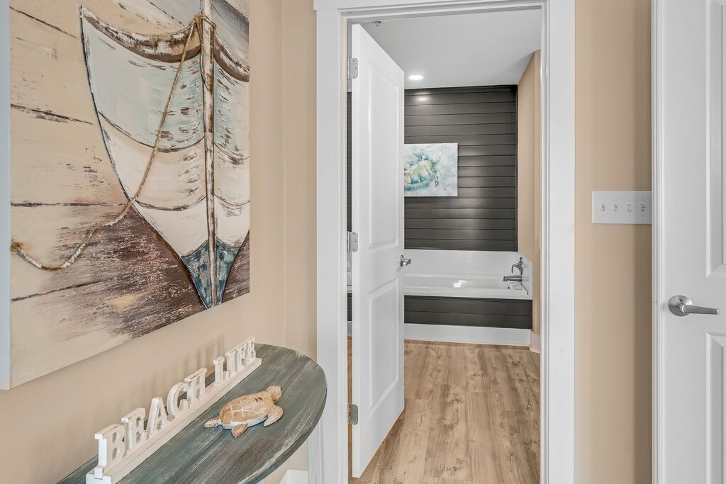 3 Condominium vacation rental located in Panama City Beach 1