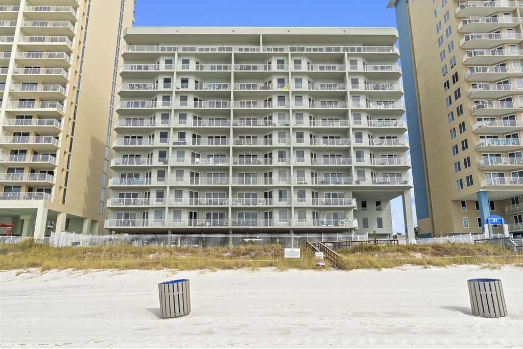 3 Condominium vacation rental located in Panama City Beach 1
