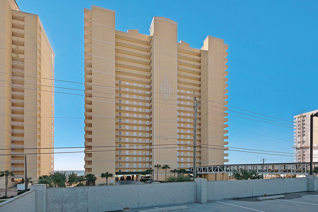 2 Condominium vacation rental located in Panama City Beach 1
