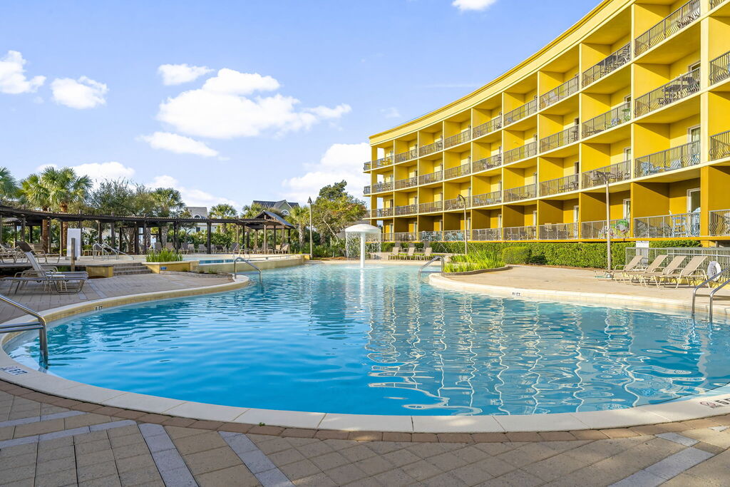 1 Condominium vacation rental located in Destin 1