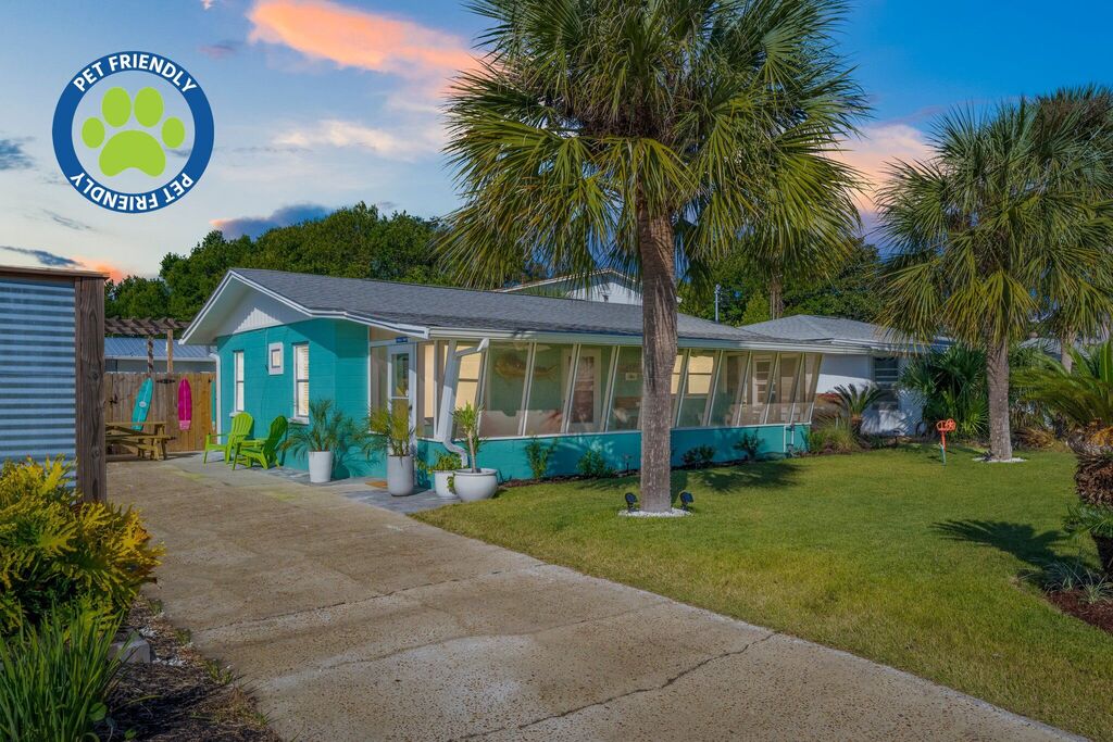 2 House vacation rental located in Panama City Beach 1