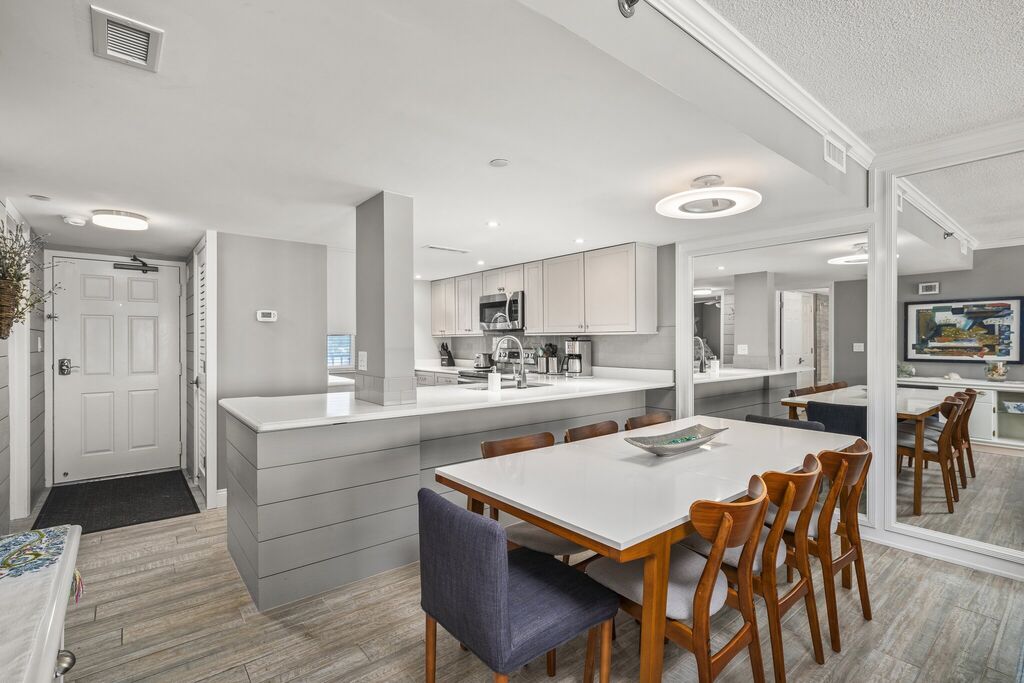 3 Condominium vacation rental located in Panama City Beach 1