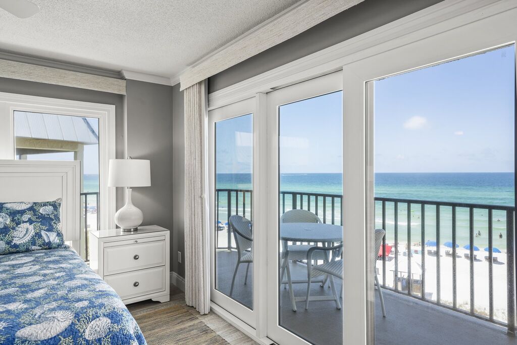 3 Condominium vacation rental located in Panama City Beach 1
