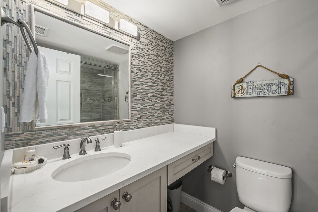 3 Condominium vacation rental located in Panama City Beach 1