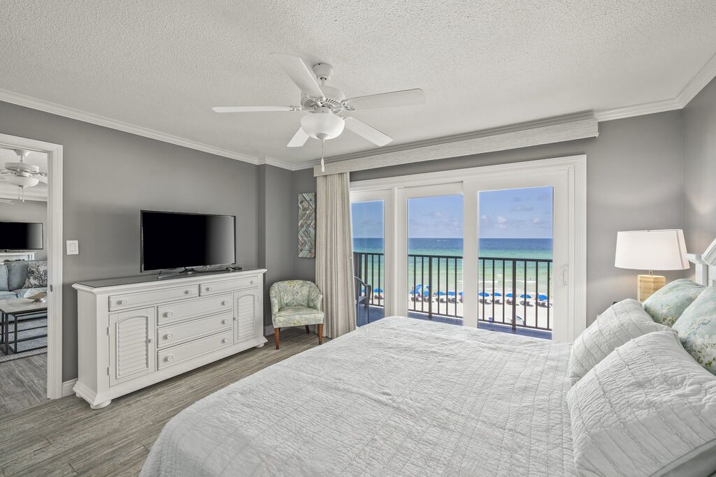 3 Condominium vacation rental located in Panama City Beach 1