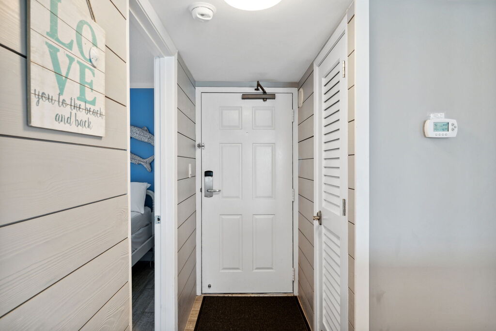3 Condominium vacation rental located in Panama City Beach 1