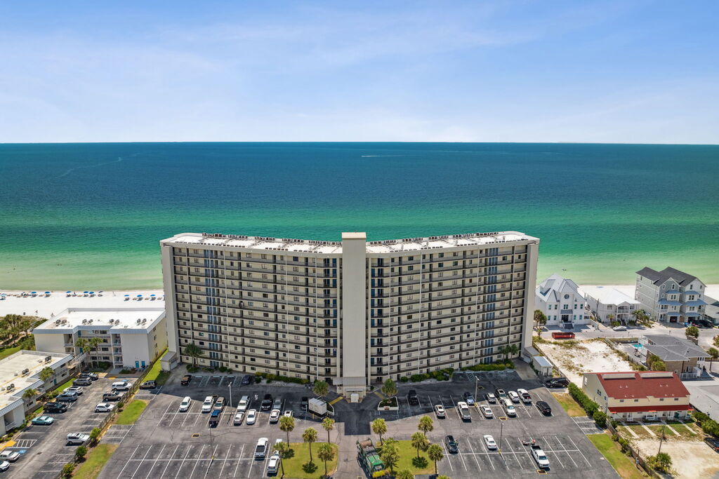 3 Condominium vacation rental located in Panama City Beach 1