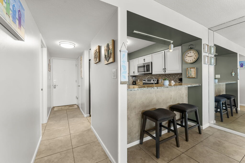 2 Condominium vacation rental located in Panama City Beach 1