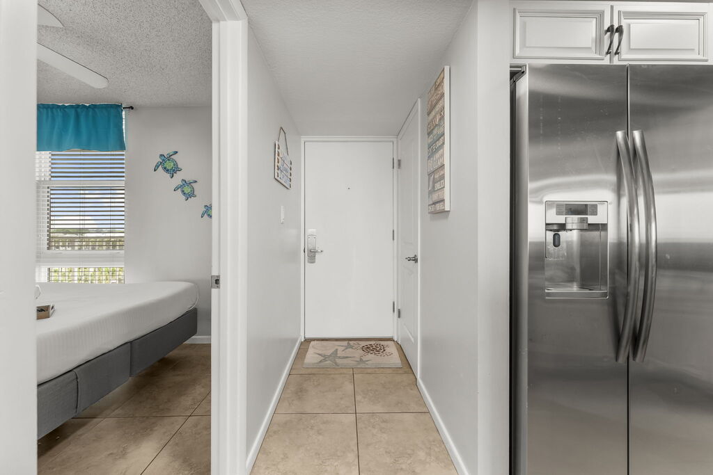 2 Condominium vacation rental located in Panama City Beach 1
