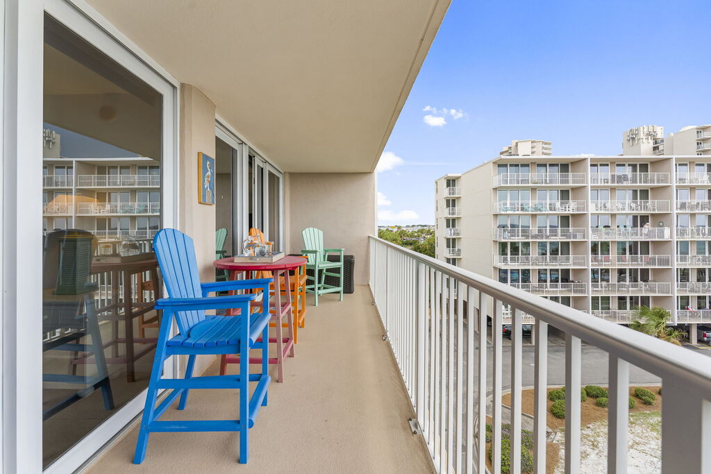 2 Condominium vacation rental located in Panama City Beach 1