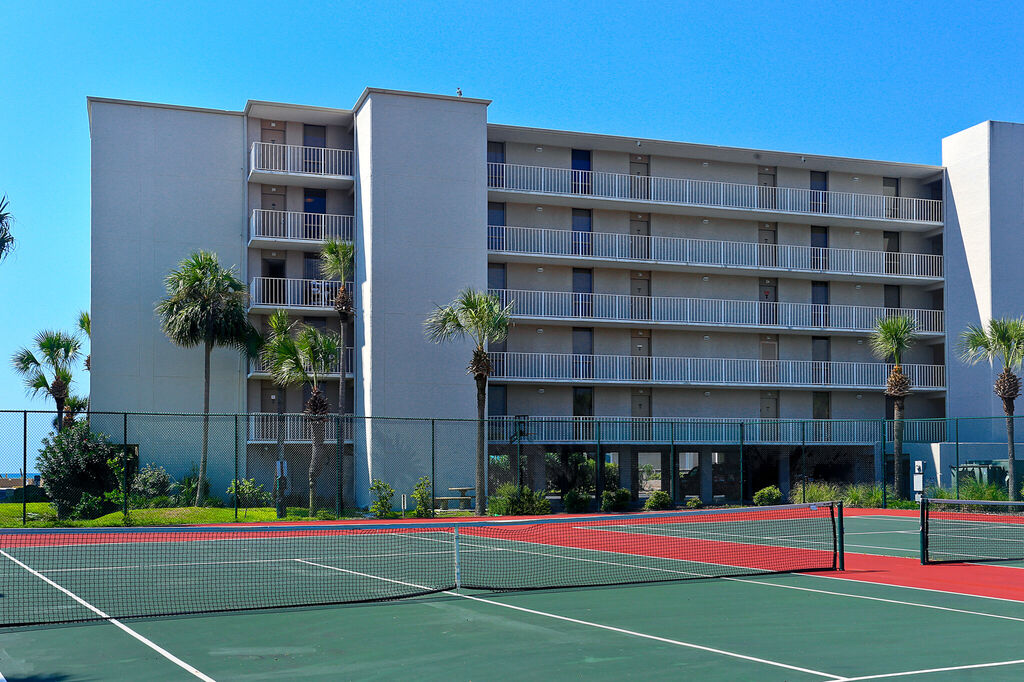 2 Condominium vacation rental located in Panama City Beach 1