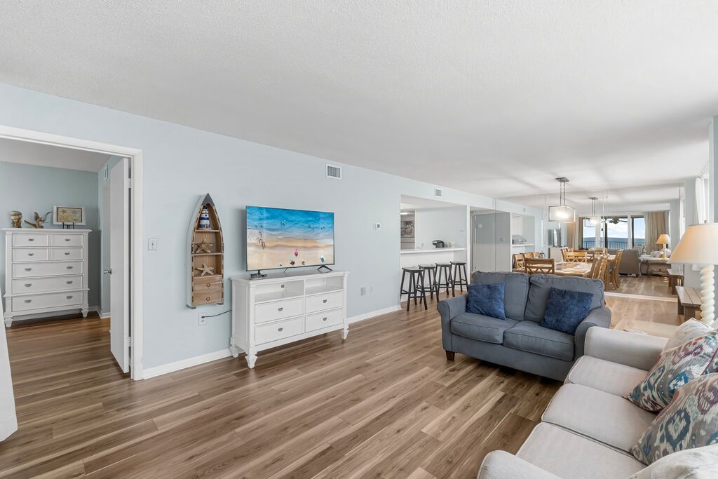 3 Condominium vacation rental located in Panama City Beach 1