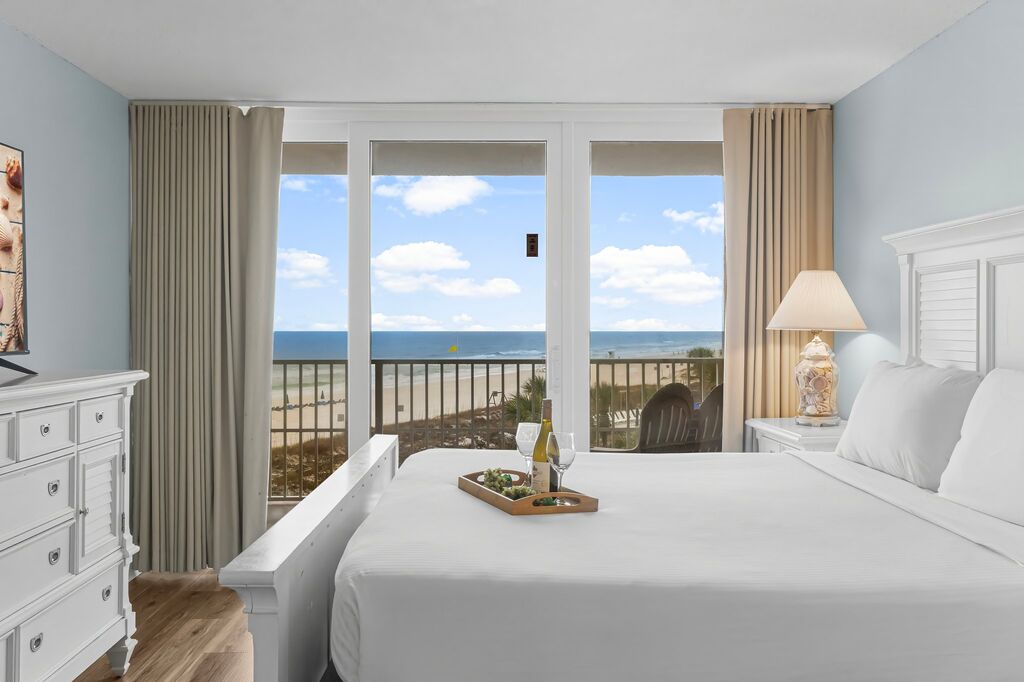 3 Condominium vacation rental located in Panama City Beach 1