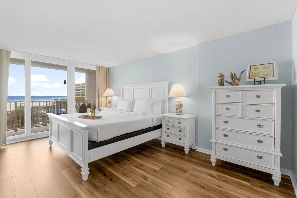 3 Condominium vacation rental located in Panama City Beach 1
