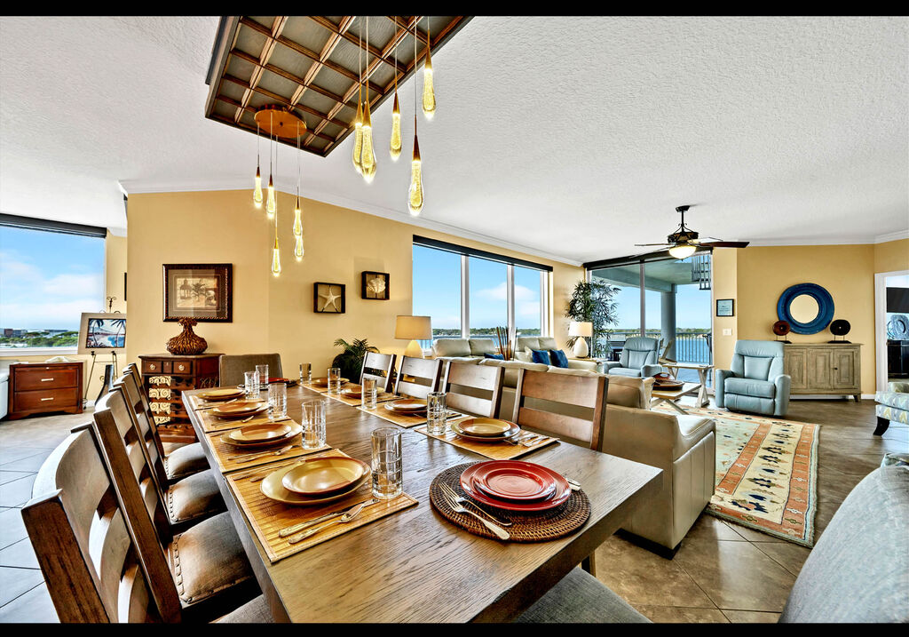 3 Condominium vacation rental located in Okaloosa Island 1