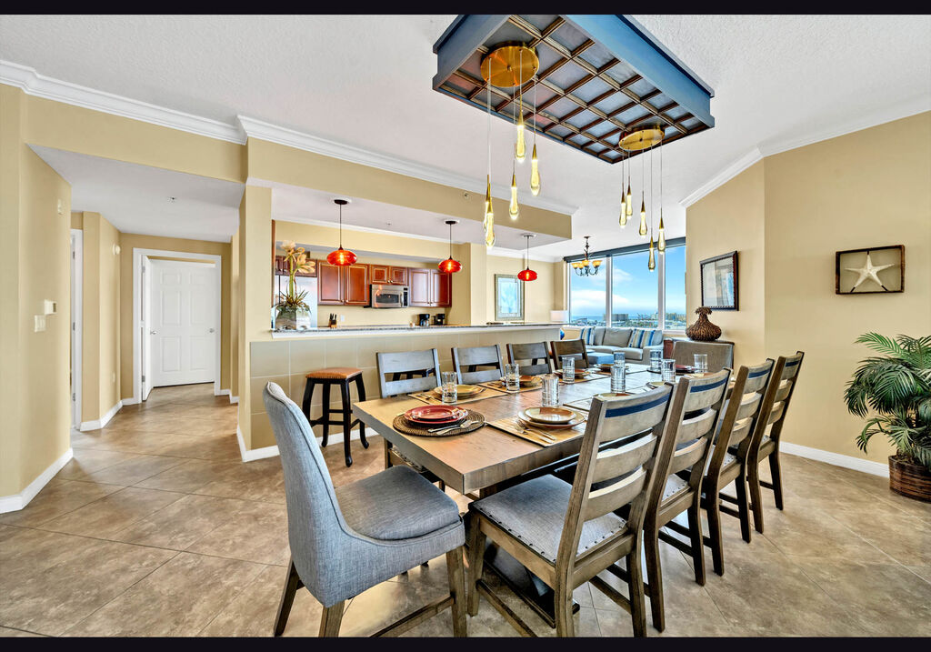 3 Condominium vacation rental located in Okaloosa Island 1