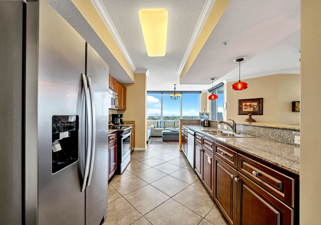 3 Condominium vacation rental located in Okaloosa Island 1