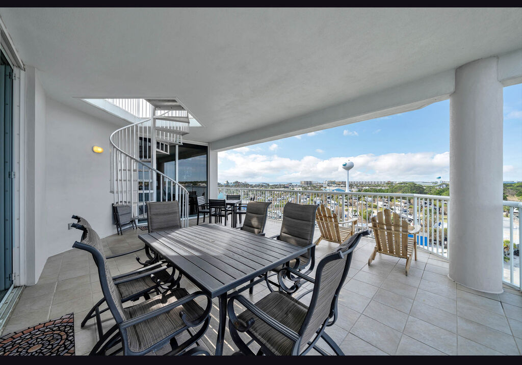 3 Condominium vacation rental located in Okaloosa Island 1