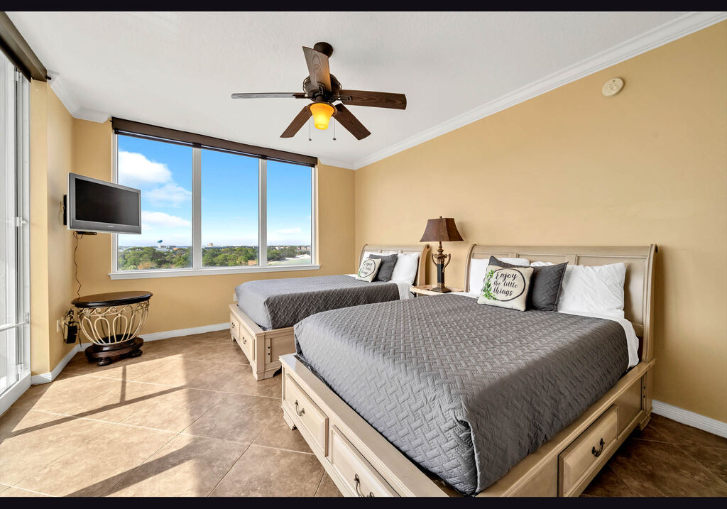 3 Condominium vacation rental located in Okaloosa Island 1