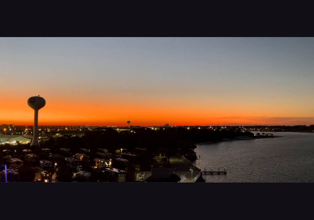 3 Condominium vacation rental located in Okaloosa Island 1