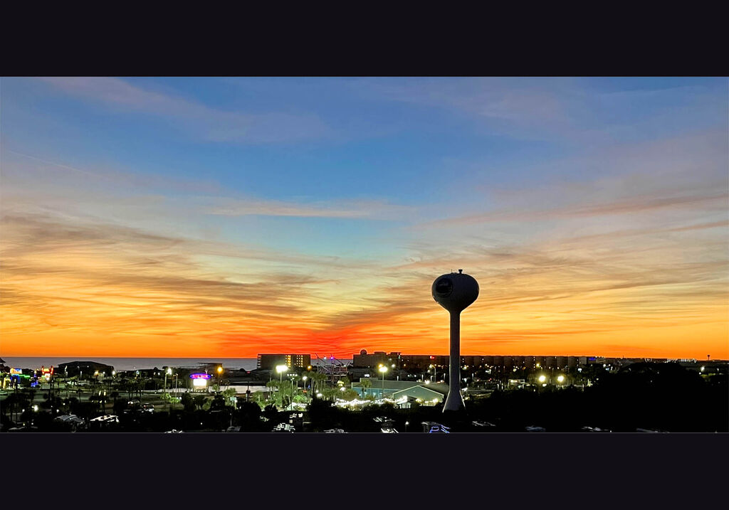 3 Condominium vacation rental located in Okaloosa Island 1