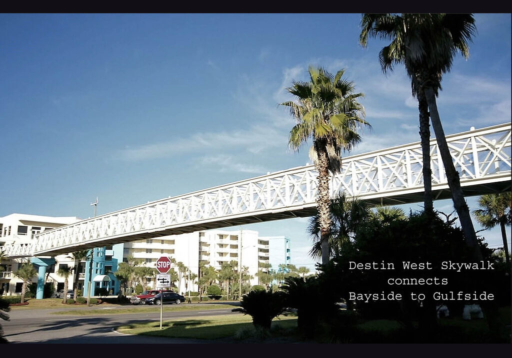 3 Condominium vacation rental located in Okaloosa Island 1