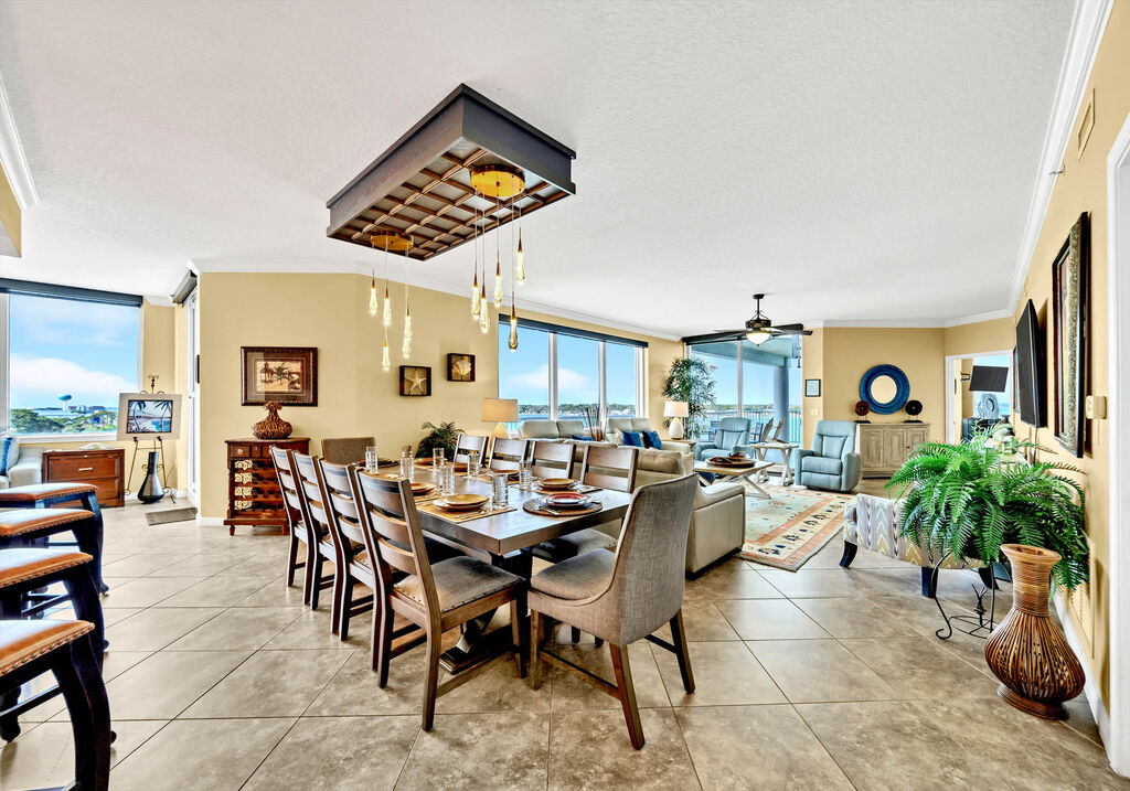 3 Condominium vacation rental located in Okaloosa Island 1