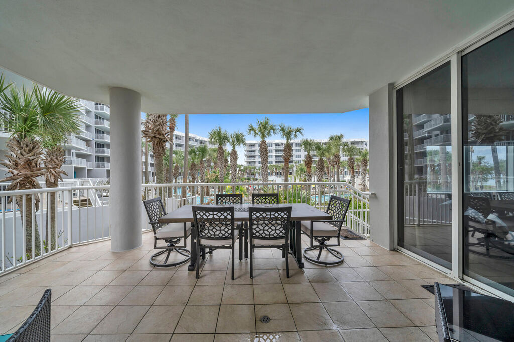 3 Condominium vacation rental located in Okaloosa Island 1