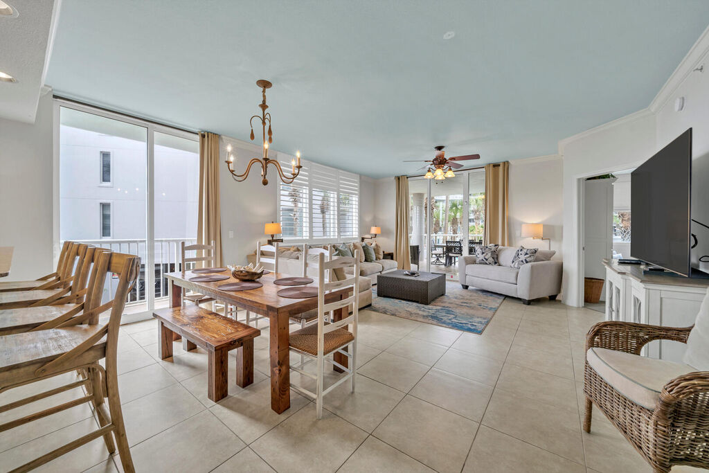 3 Condominium vacation rental located in Okaloosa Island 1
