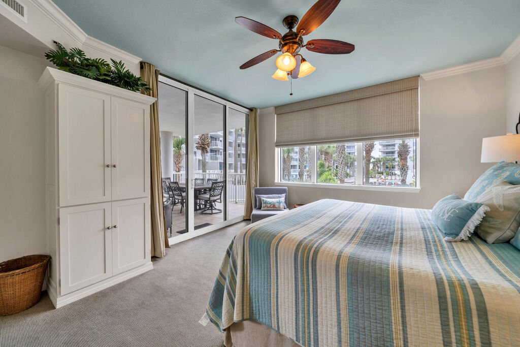 3 Condominium vacation rental located in Okaloosa Island 1