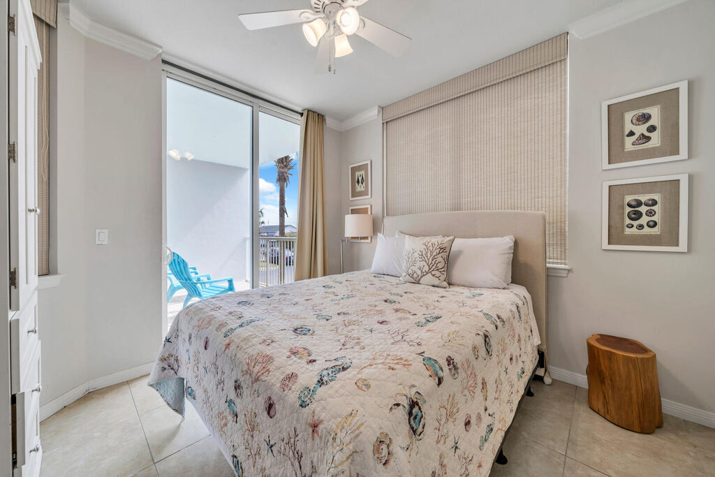 3 Condominium vacation rental located in Okaloosa Island 1