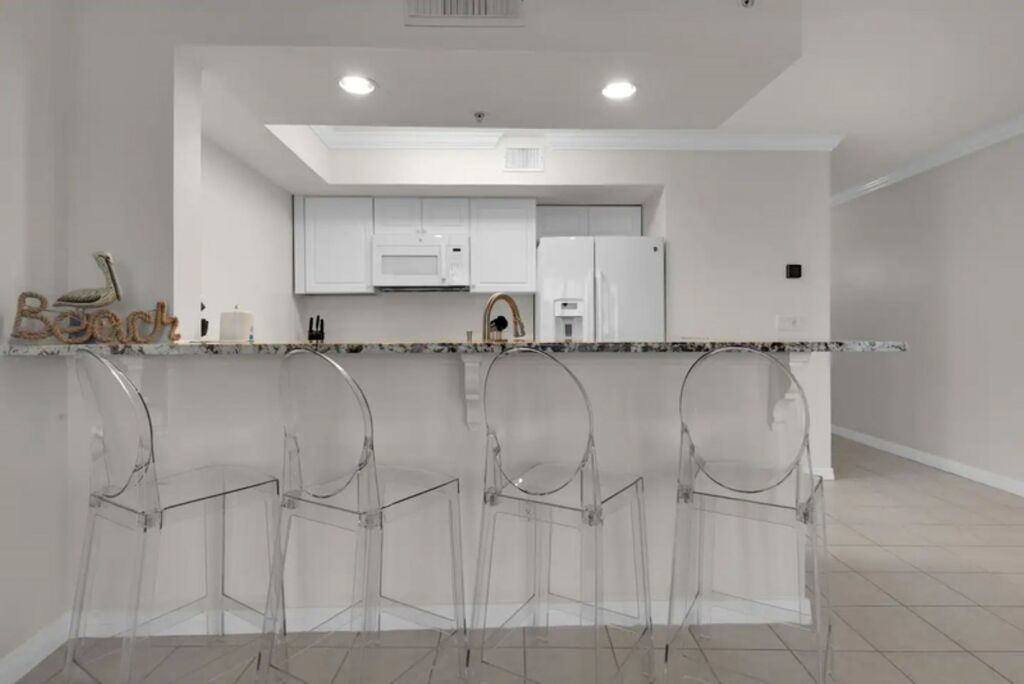 2 Condominium vacation rental located in Okaloosa Island 1