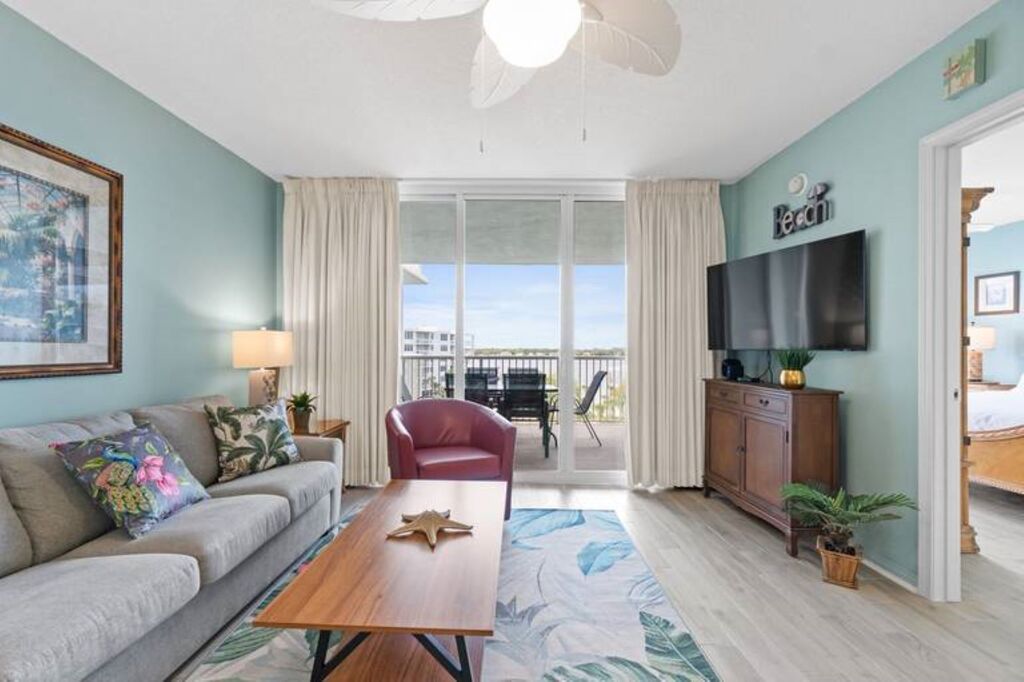3 Condominium vacation rental located in Okaloosa Island 1