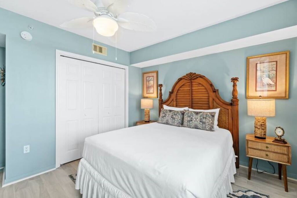 3 Condominium vacation rental located in Okaloosa Island 1