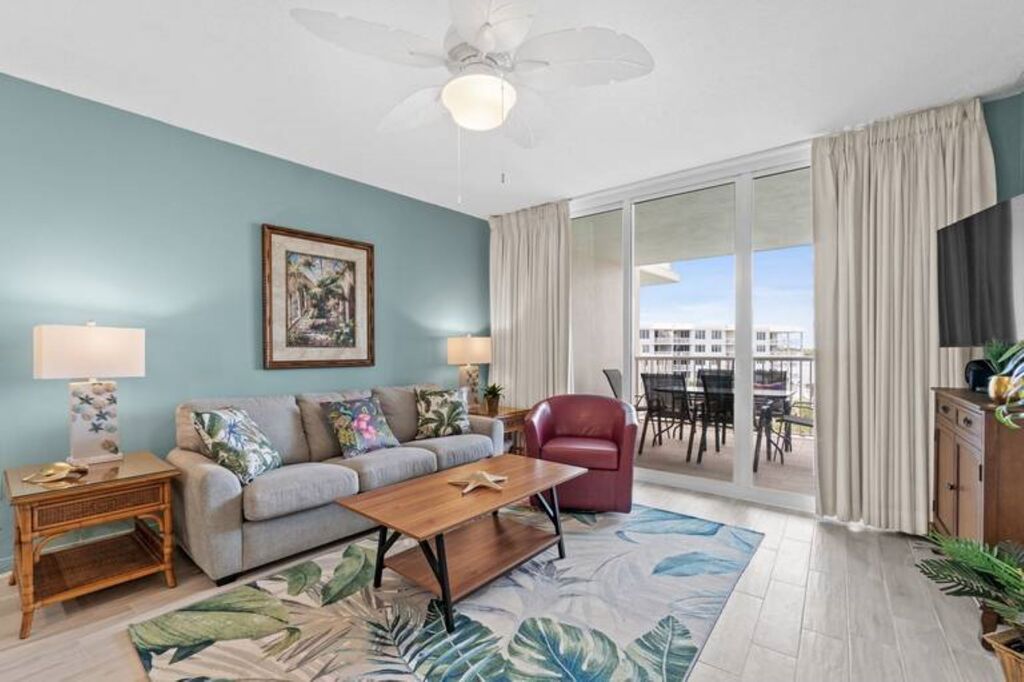 3 Condominium vacation rental located in Okaloosa Island 1