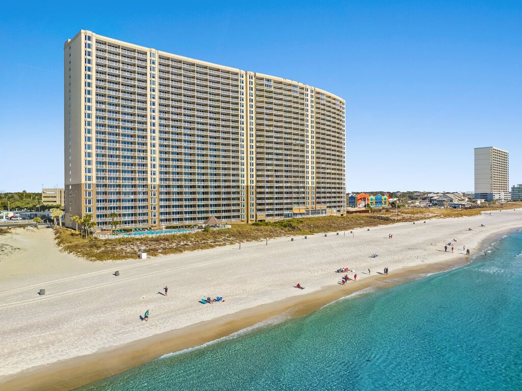 2 Condominium vacation rental located in Panama City Beach 1