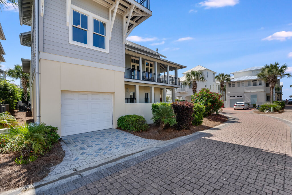 5 House vacation rental located in 30A 1
