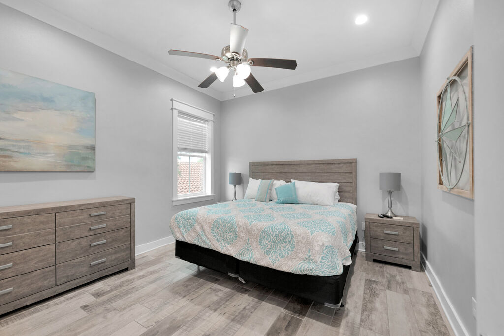 4 House vacation rental located in Destin 1