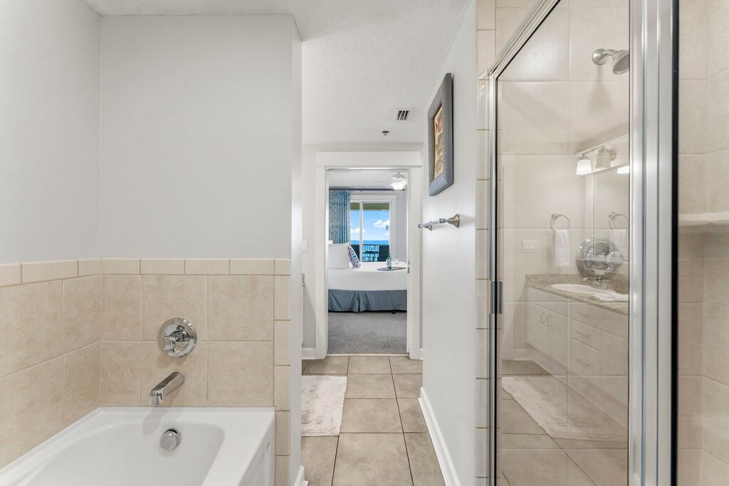 3 Condominium vacation rental located in Panama City Beach 1