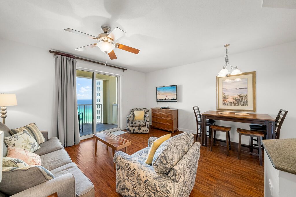 1 Condominium vacation rental located in Panama City Beach 1