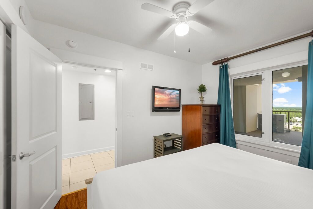 1 Condominium vacation rental located in Panama City Beach 1