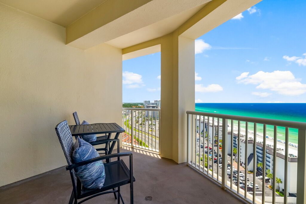 1 Condominium vacation rental located in Panama City Beach 1