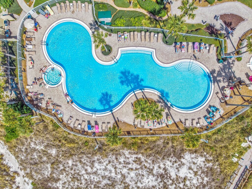 1 Condominium vacation rental located in Panama City Beach 1