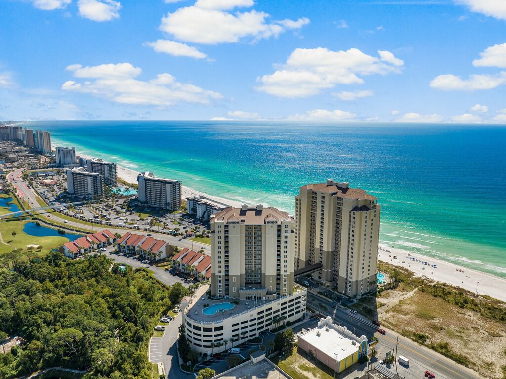 1 Condominium vacation rental located in Panama City Beach 1