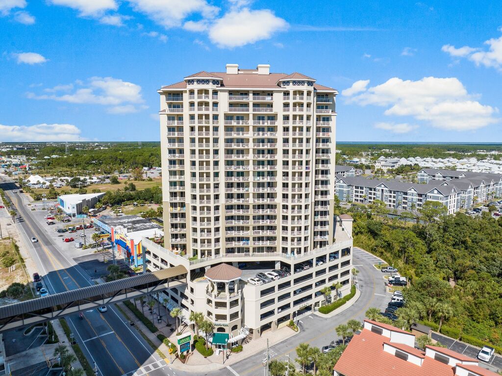 1 Condominium vacation rental located in Panama City Beach 1