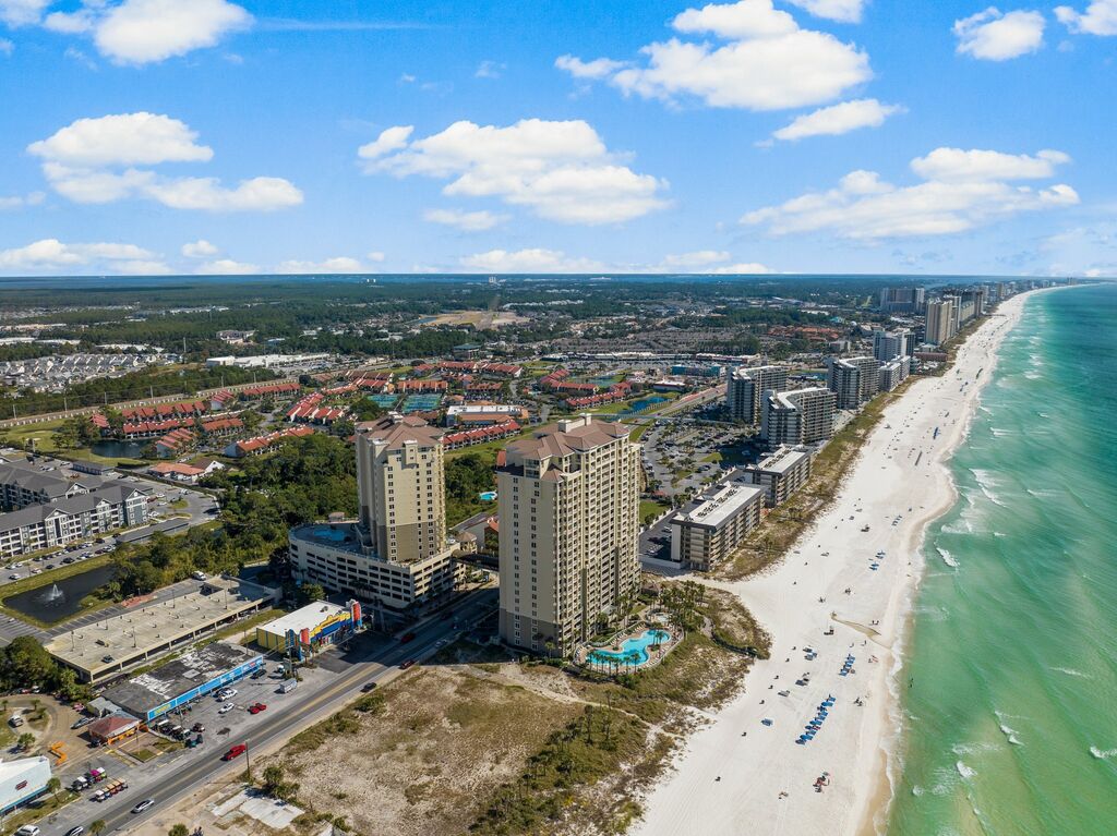 1 Condominium vacation rental located in Panama City Beach 1
