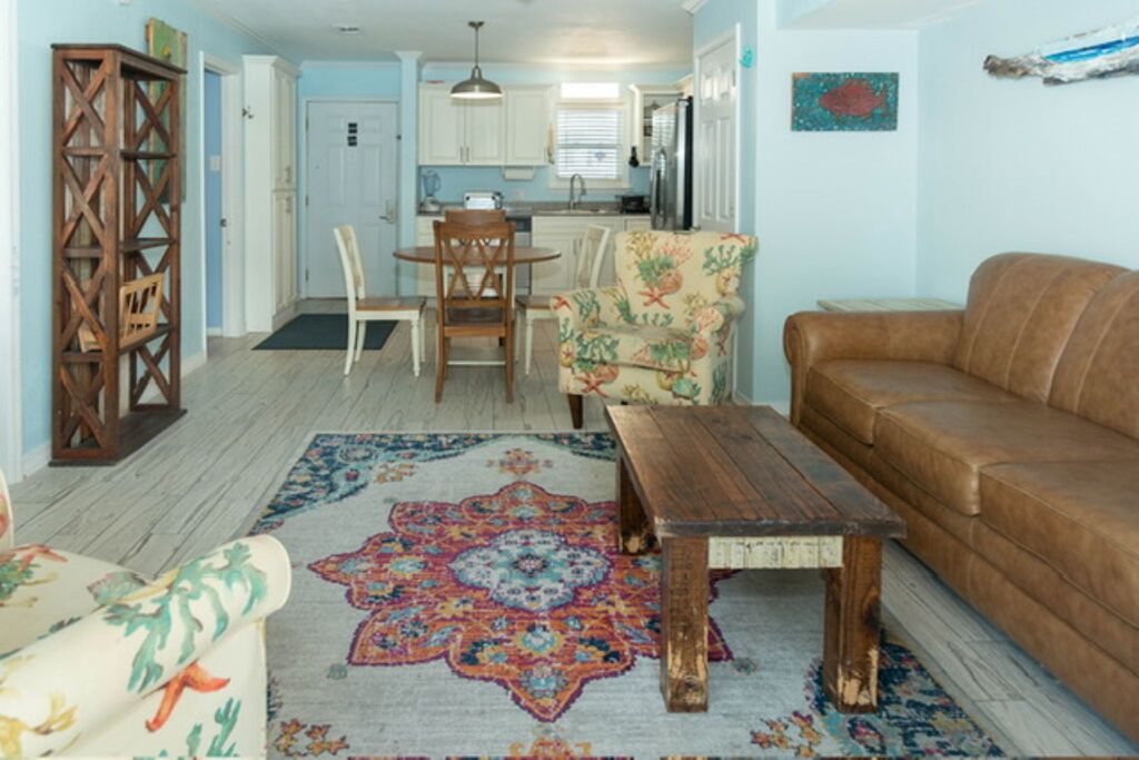 2 Condominium vacation rental located in Okaloosa Island 1