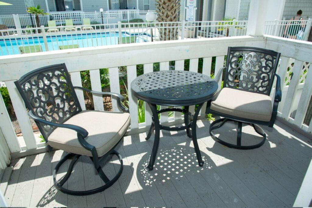 2 Condominium vacation rental located in Okaloosa Island 1